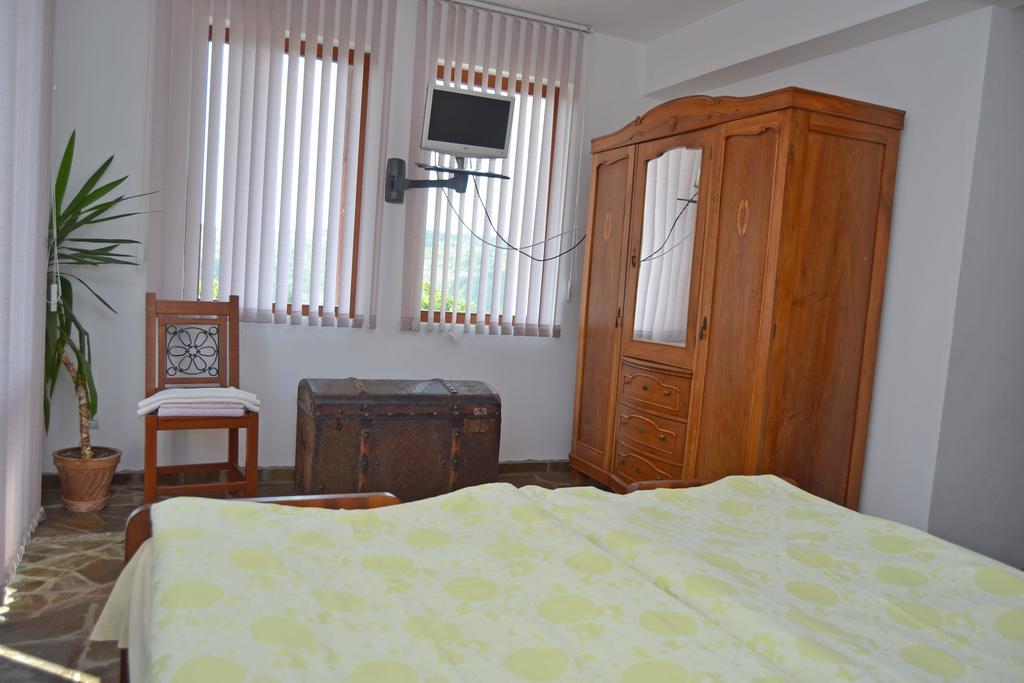 Guest House Diabora Arbanasi Extérieur photo