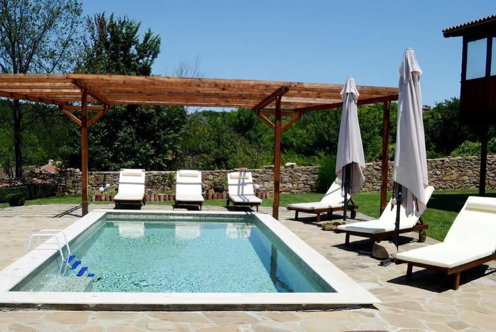 Guest House Diabora Arbanasi Extérieur photo