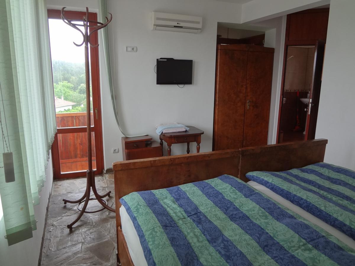 Guest House Diabora Arbanasi Extérieur photo
